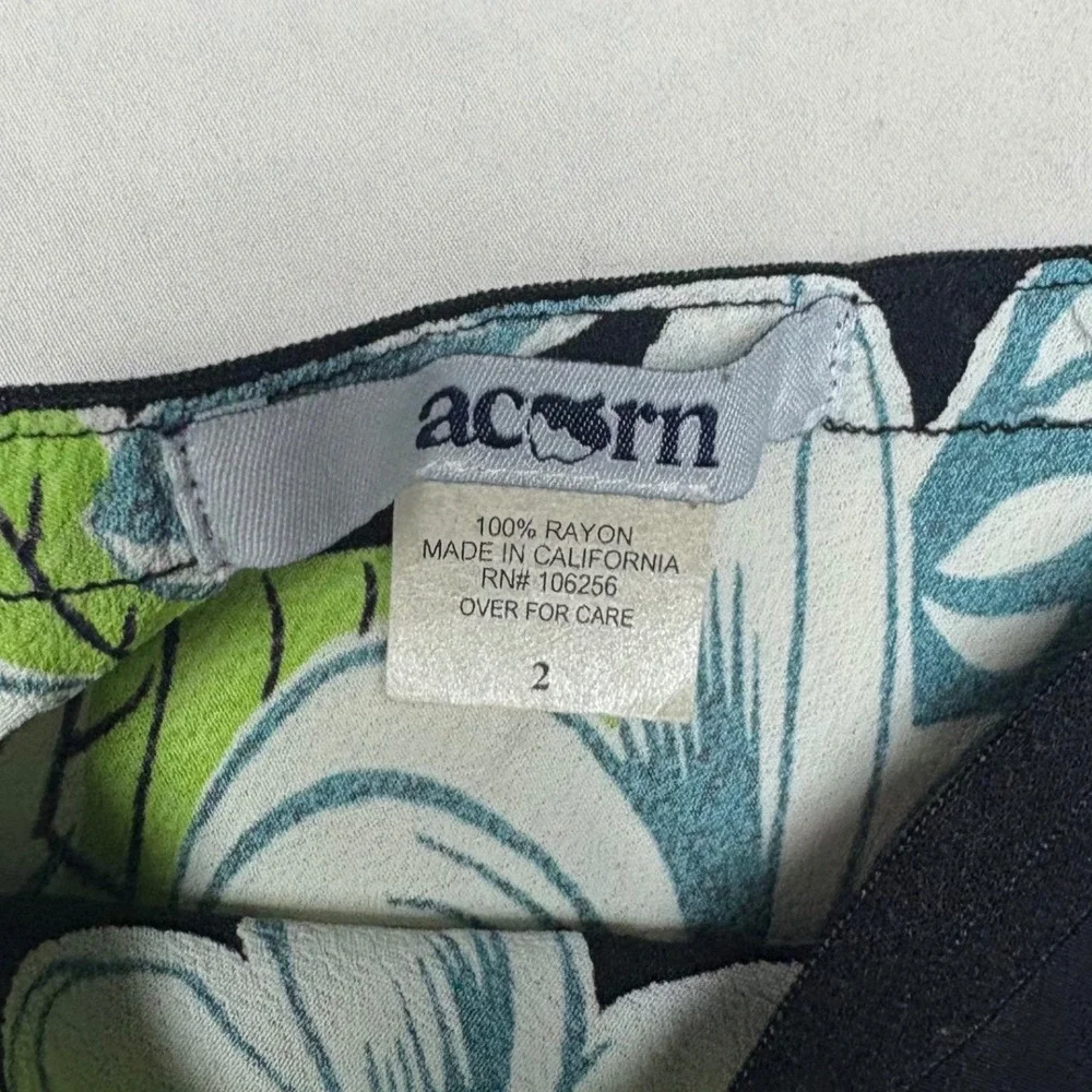 Acorn Floral Midi Skirt Black Tropical Plumeria Rayon Size 2